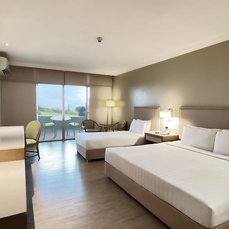 Taal Vista Hotel Tagaytay City Ngoại thất bức ảnh Deluxe Room