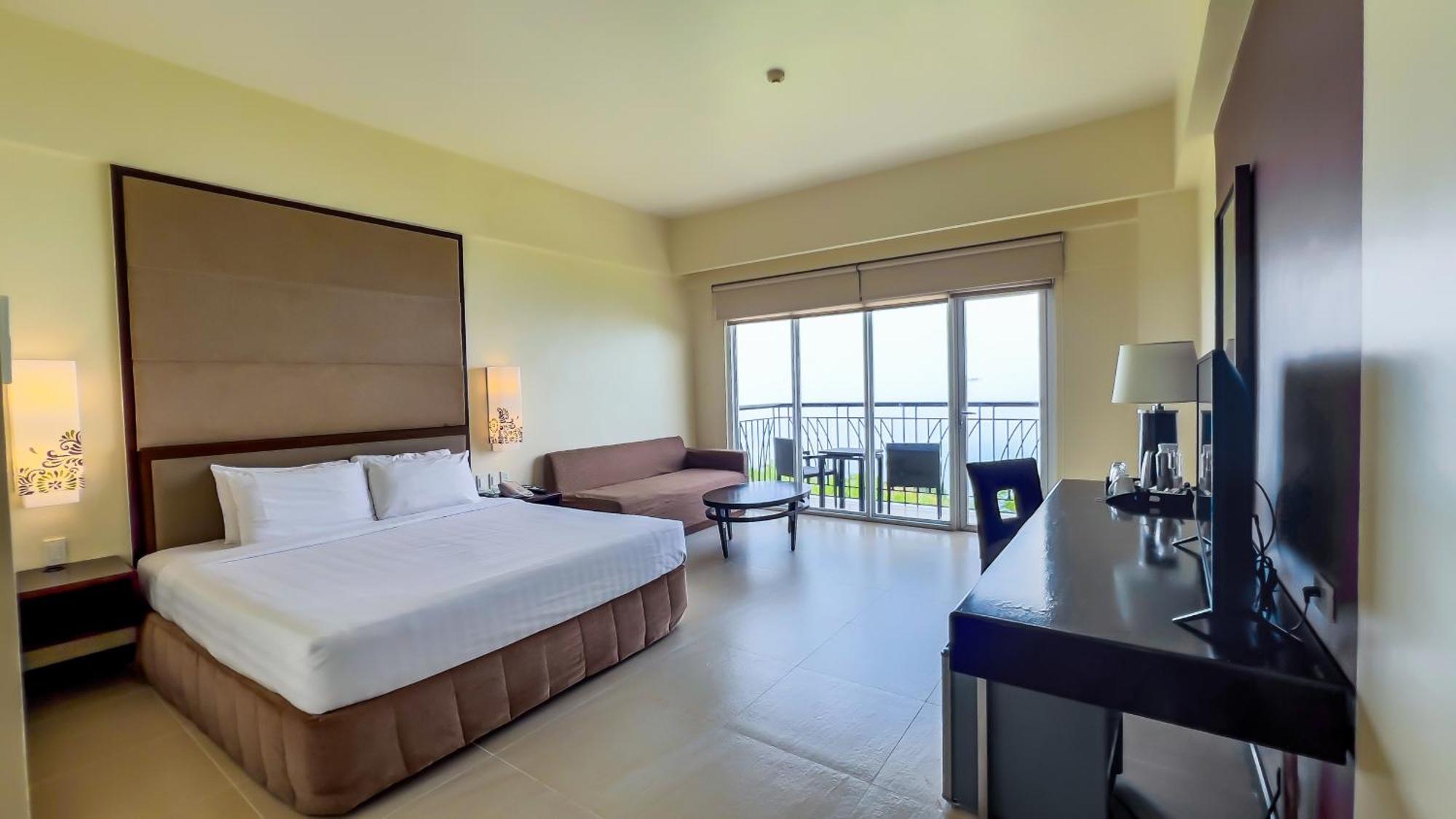 Taal Vista Hotel Tagaytay City Ngoại thất bức ảnh Deluxe Room